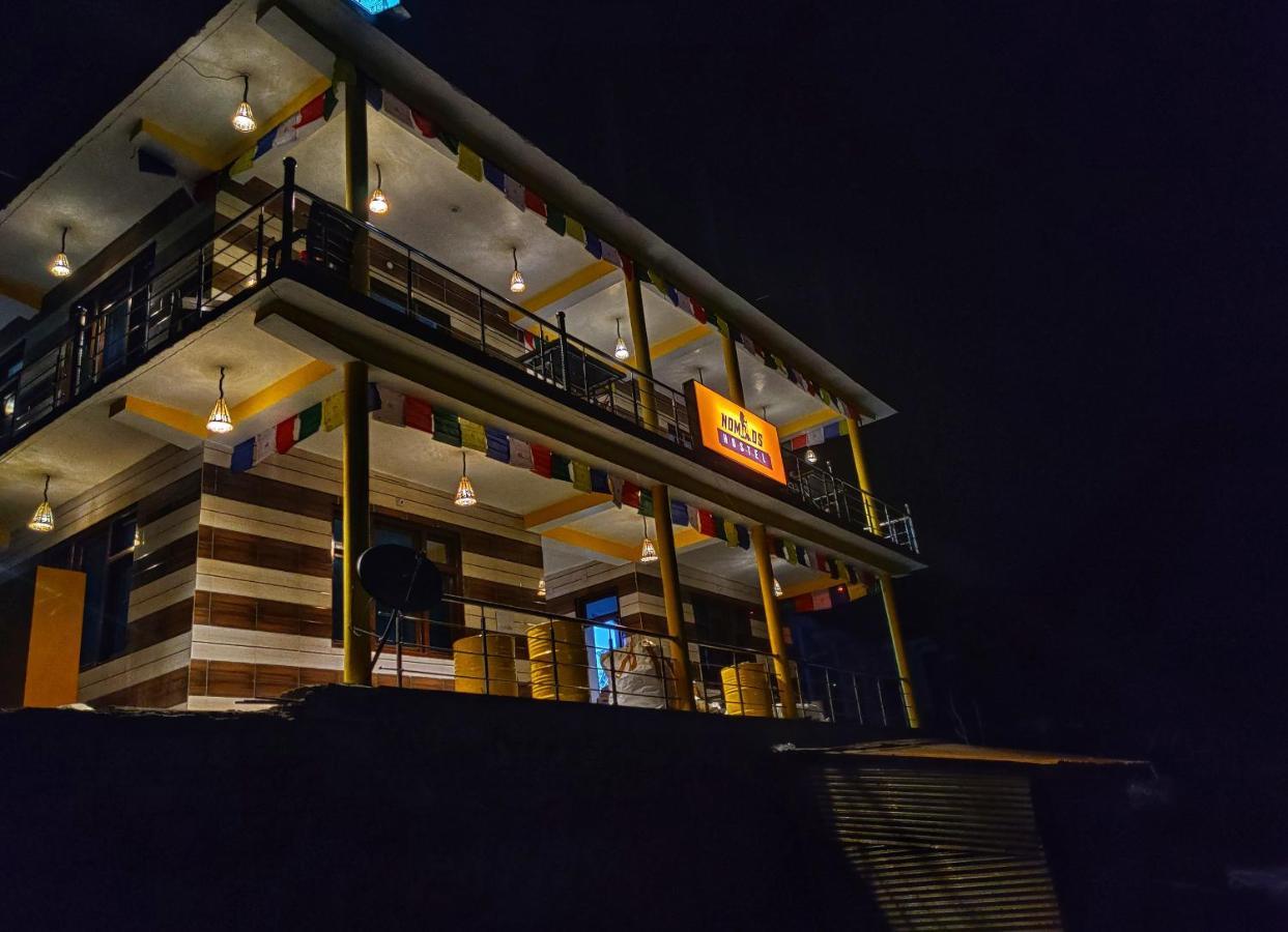 Nomads Hostel Tosh Exterior photo